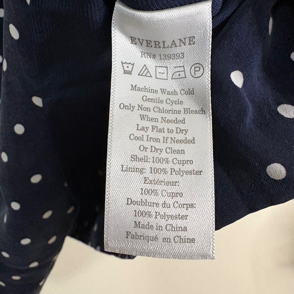 Everlane Navy Polka Dot Cami Top Size 12 - Picture 5 of 6